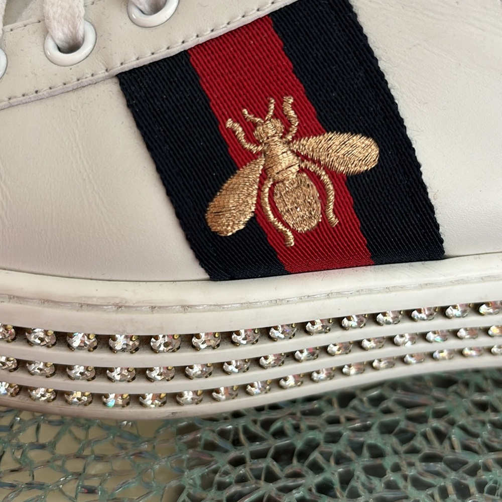 GUCCI Leather and Bee Detail with Ace Crystal Embellished Platform Sneakers - Picture 2 of 14